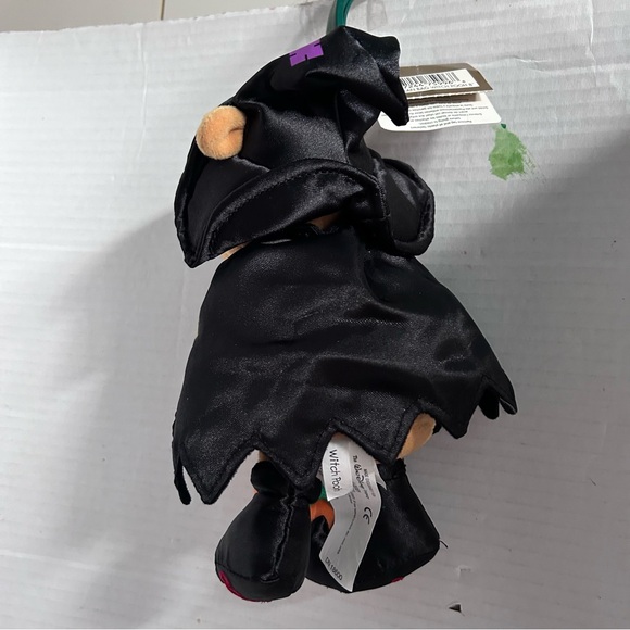 Disney Mini Bean Bag 2000 Witch Pooh 9” plush - Picture 7 of 12